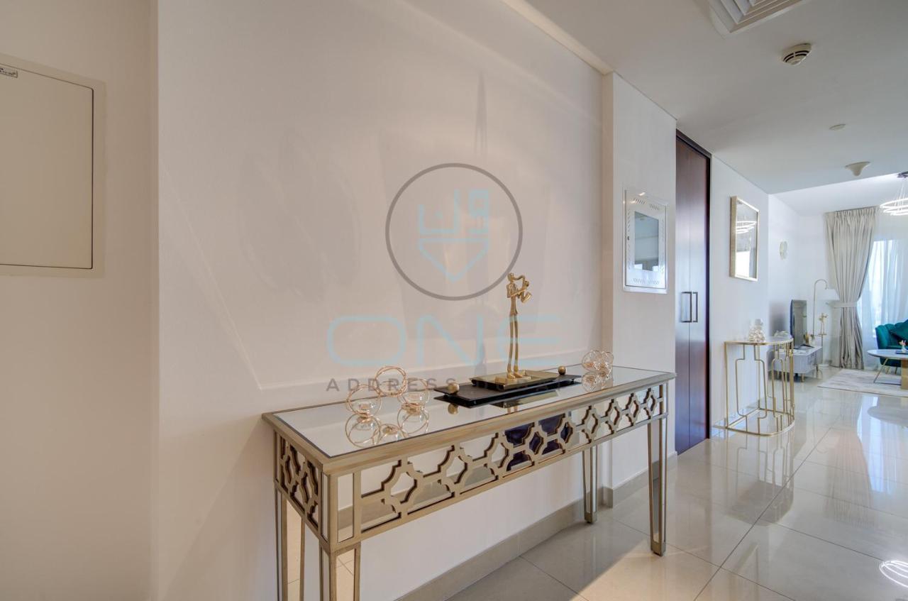 Fancy 2bhk In Downtown With View Of Burj Khalifa Apartment Dubai